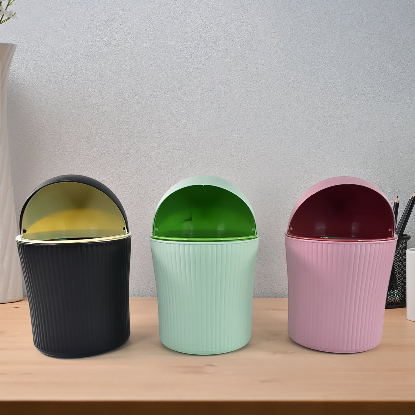Apex Mini Tabletop Dustbin (1 Pc 1200 Ml Mix Color)