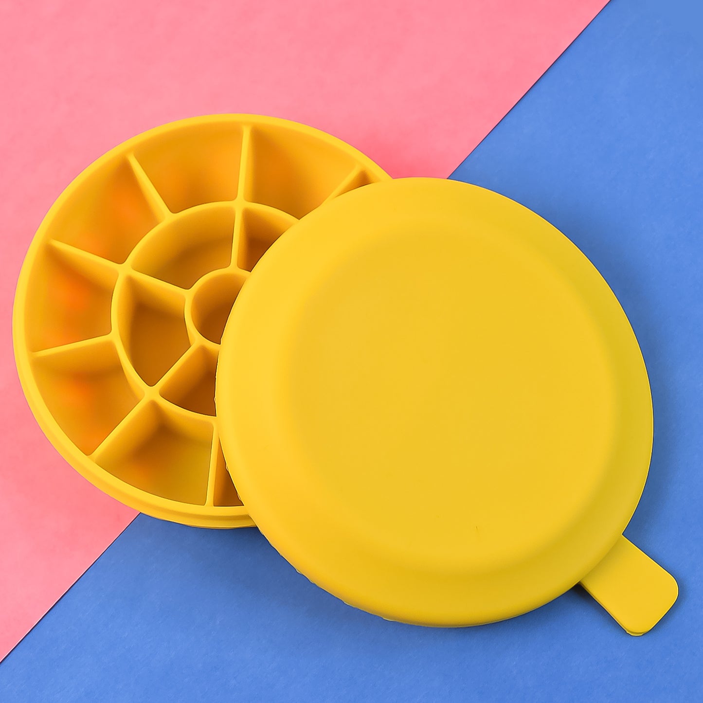 Ice Cube Tray With Lid Grid-16 (1 Pc)